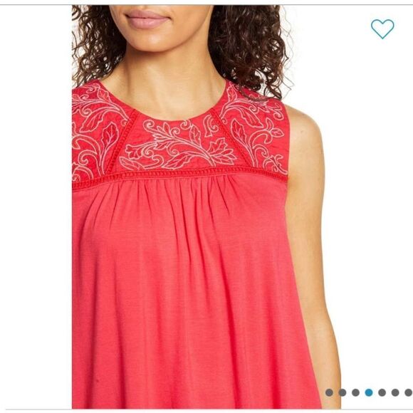 NWT Gibson Red or Blue Floral Yoke Tops - Picture 14 of 16